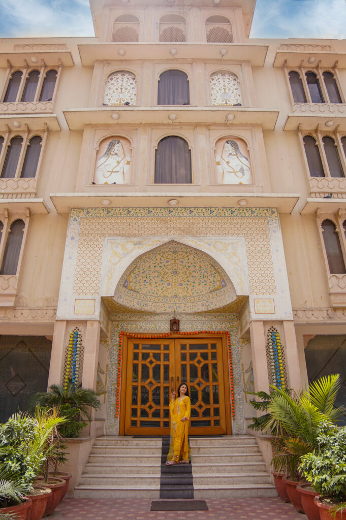 Experience the Colors of Jaipur: Must-See Markets in August